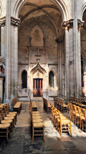Semur en Auxois-Collégiale Notre Dame : chapelle latérale
