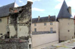 Villeneuve lembron : le château, la terrasse