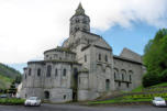 orcival : église Notre Dame d'Orcival