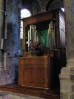 orcival : église Notre Dame d'Orcival, l'orgue