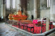 La Chaise dieu : abbaye de la Chaise Dieu, autel tridentin et autel simple