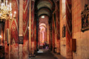 Issoire : Abbatiale Saint Austremoine, décors des colonnades