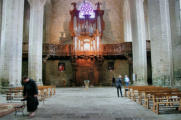 La Chaise dieu : abbaye de la Chaise Dieu, les orgues vue depuis l'autel