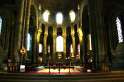 Orcival : église Notre Dame d'Orcival, le choeur