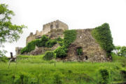 vue 1 des ruines du château de Tournoël