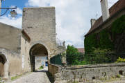 Charroux : porte d'entrée de la ville