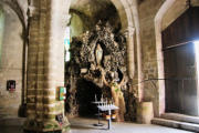 Charroux :intérieur de l'église Saint Jean Baptiste