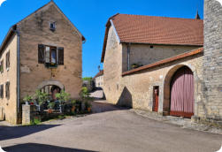 Fondremand : maisons anciennes