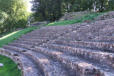 Autun : les gradins du théâtre romain