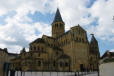 Paray Le Monial : vue générale de la Basilique du Sacré Coeur