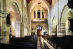Abbaye de Montbenoit : nef vue depuis le choeur avec au fond l'orgue