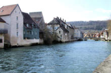 Ornans : La Loue et les maisons en bords de rivière