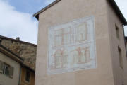 Cluny : fresque sur mur d'immeuble