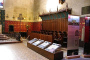 Hospices de Beaune : stalles de la chapelle