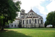Vézelay : Basilique Sainte Marie Madeleine, l'abside et chapelles rayonnantes