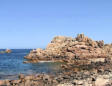 Ile de Bréhat : la côte et ses immenses rochers