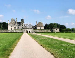 Château de Kerjean - entrée du château