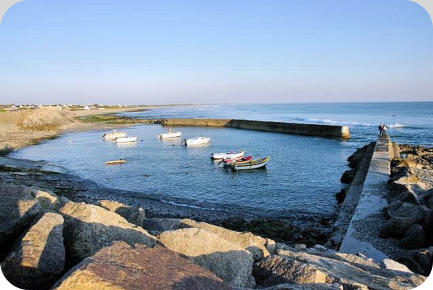 Penhors - le petit port avec ses barques de pêche