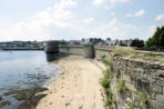 les remparts ceinturant la ville de Concarneau