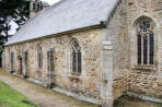 Bretagne-Le Yaudet-façade gauche de l'église Notre Dame du Yaudet