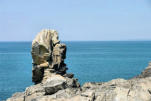 Ploemeur-Pointe de la torche-rochers se dressant face à l'océan