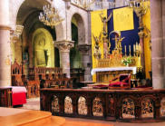 Vitré : église Saint Martin, le choeur et maitre autel 2