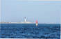 Ile de Sein-vue du phare et de la côte depuis le bateau