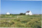 Ile de Sein-maisons dans la lande