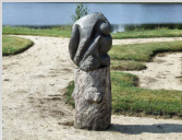 Labussière : sculpture sur tronc de bois