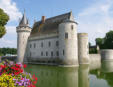 Sully sur Loire : le château et ses douves