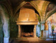 Château Valmer : cheminée dans la grotte troglodytique