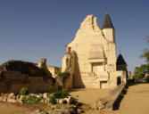 Chinon : le château, vestiges des logis royaux