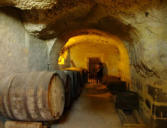 Rigny Ussé : les caves, stockage du vins