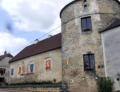 Châteauvillain : tour et habitation