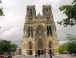 Reims : la cathédrale et le parvis