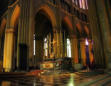 Reims : la cathédrale-l'autel dans la nef