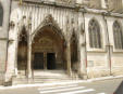 Chaumont : église Saint Jean Baptiste-façade du portail Saint jean