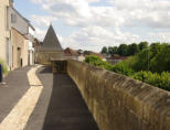 Langres : fortifications,remparts vue4