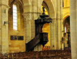 Langres : cathédrale Saint-Mammès-la chaire