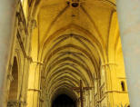 Langres : cathédrale Saint-Mammès-voute de la nef
