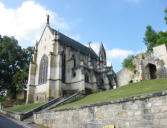 Vaucouleur : chapelle castrale et ruines du château