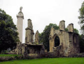 Montfaucon d'Argonne :ruines de la collégiale Saint Germain