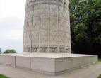 Montfaucon d'Argonne : base du mémorial