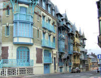 Maisons particulières bleues 38