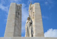 Monument Vimy : statue de vierge