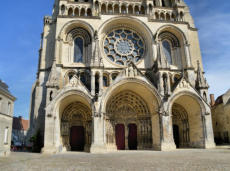 Laon : cathédrale Notre Dame,les trois portails