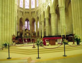 Cathédrale Saint-Gervais et Saint-Protais, le choeur et autel