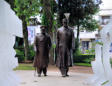 Calais :  statue Charles de Gaulle et Sir Winston Churchil 2