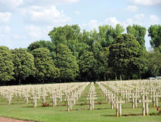 Notre Dame de Lorette : Les croix du cimétière