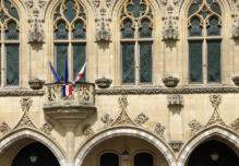 Arras : balcon hôtel de ville